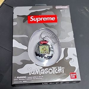 Supreme Tamagotchi grey